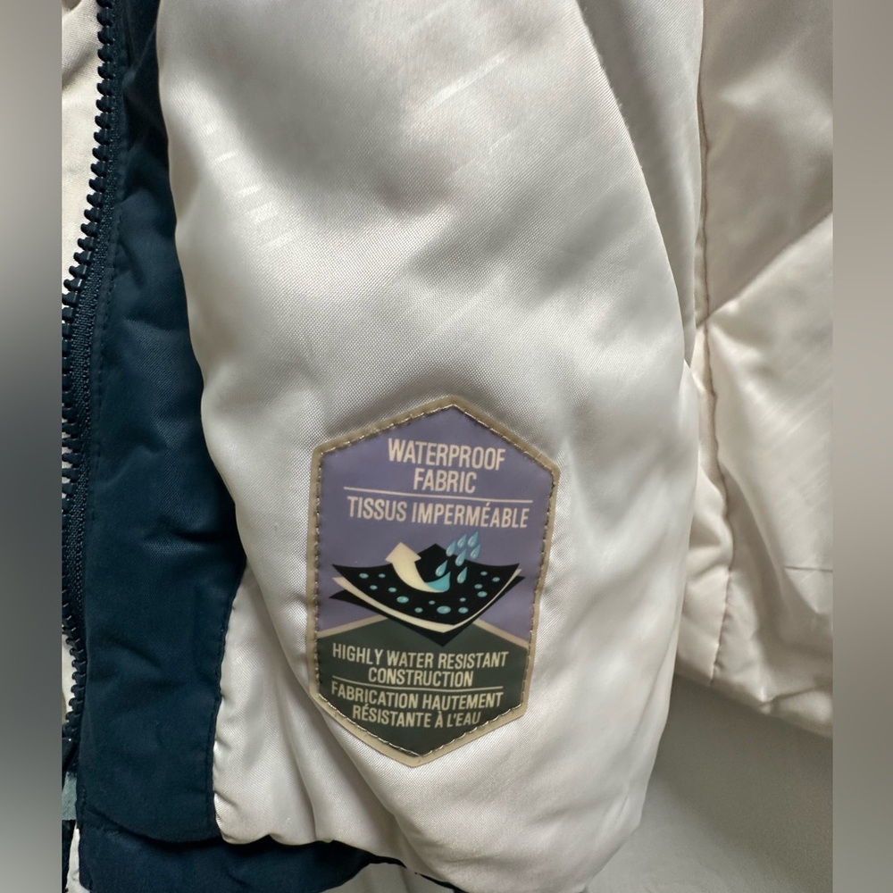 Columbia Jacket - Picture 2 of 7